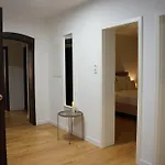 Hanosan Familienhaus 4 125 M2 * 加尔布森