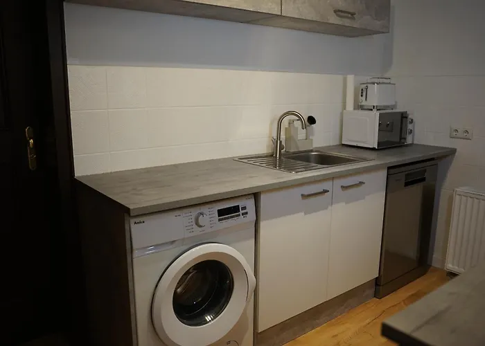 Hanosan Familienhaus 4 125 M2 Daire